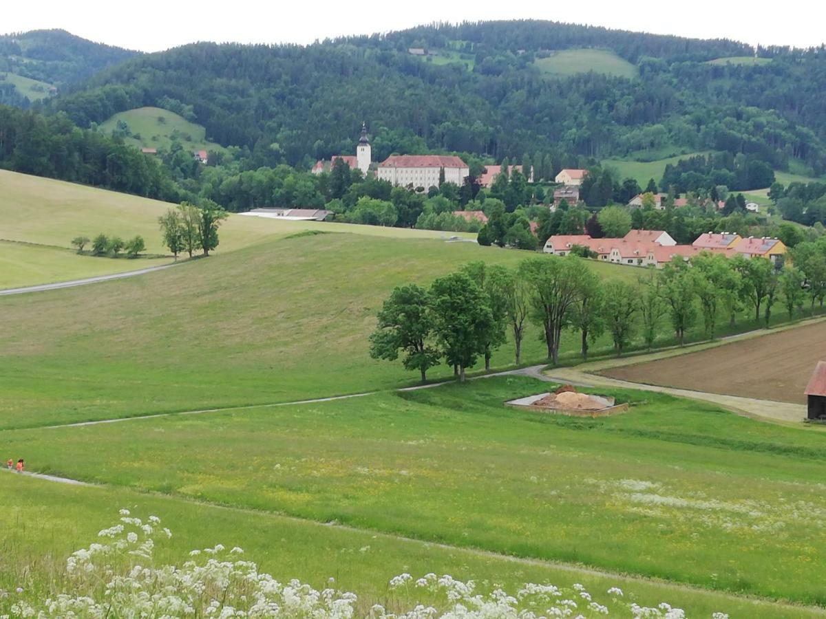 Haus Mit Garten Familie Pabst Maria Lankowitz Eksteriør billede